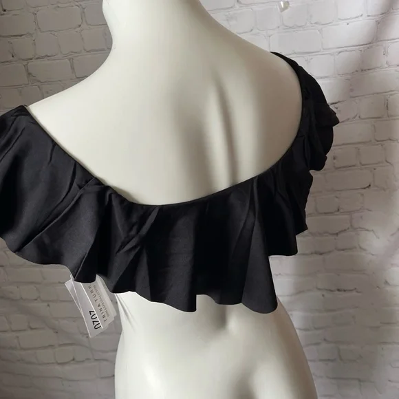 TRINA TURK BIKINI SET - OFF THE SHOULDER RUFFLE BANDEAU & SIDE SHIRRED H… - Picture 7 of 10